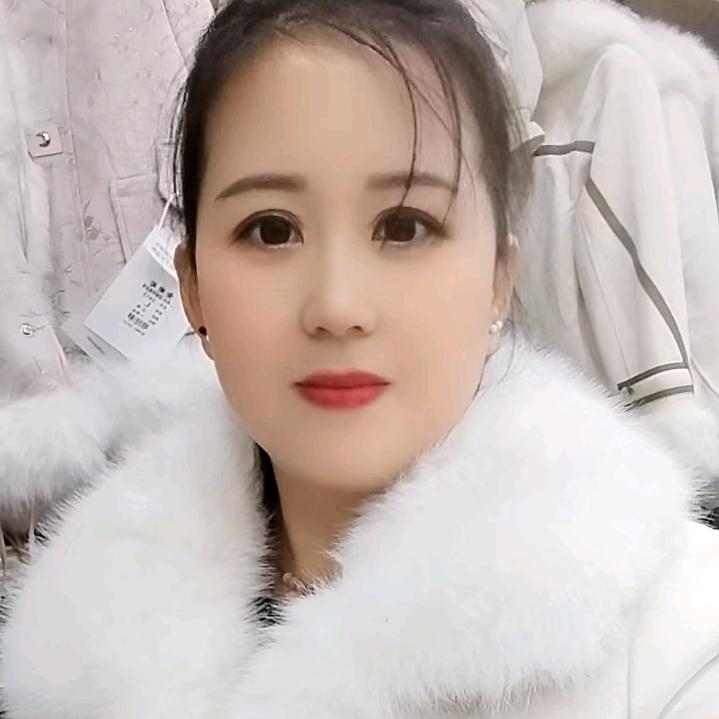 梅姐(每晚9点半直播)