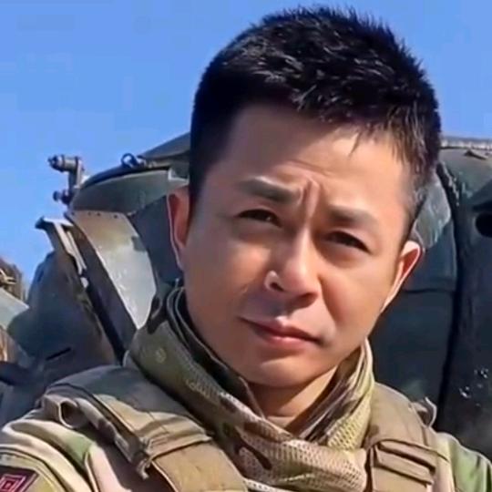 ღ᭄💞孤单꧔ꦿ᭄ 战狼ღ᭄ 💕