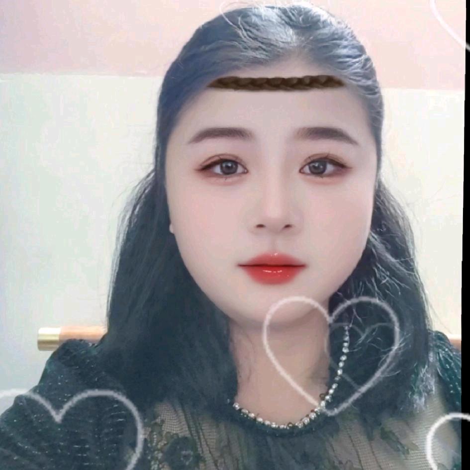 何玲