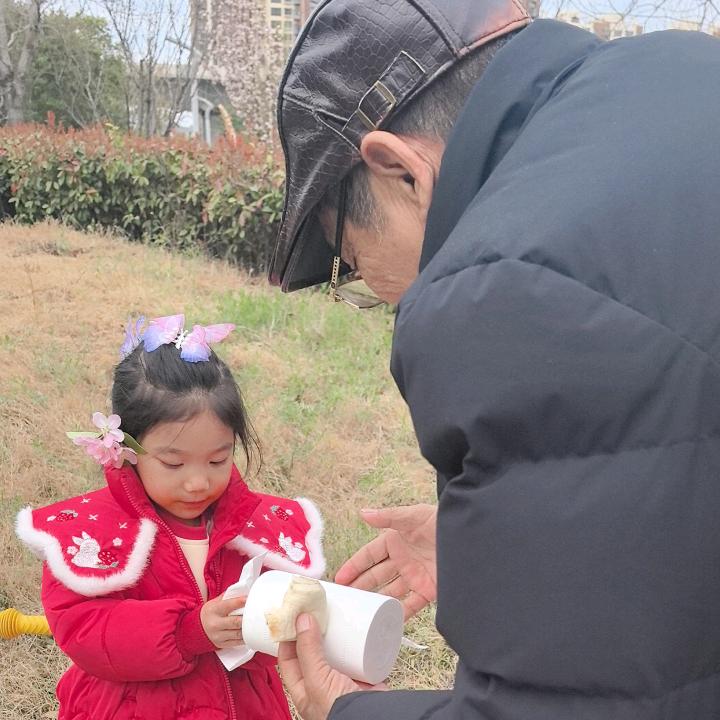 老爷子小女人爱情