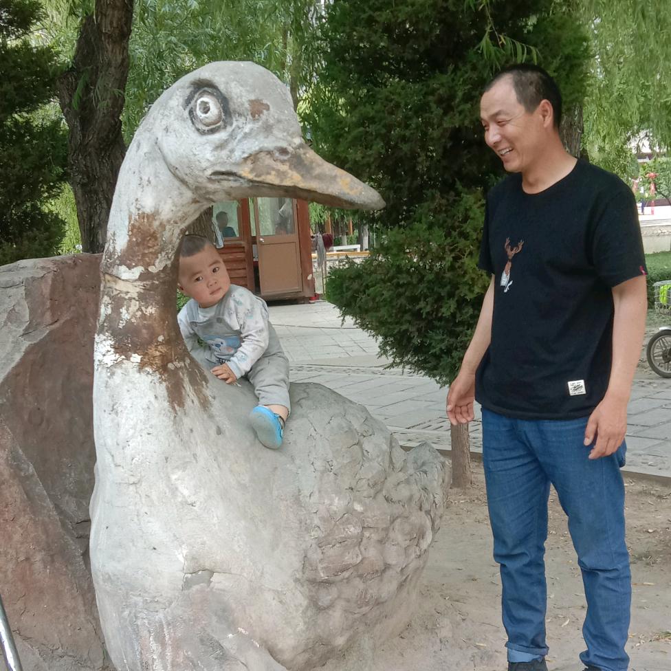 柯可一地摊蔬果小哥