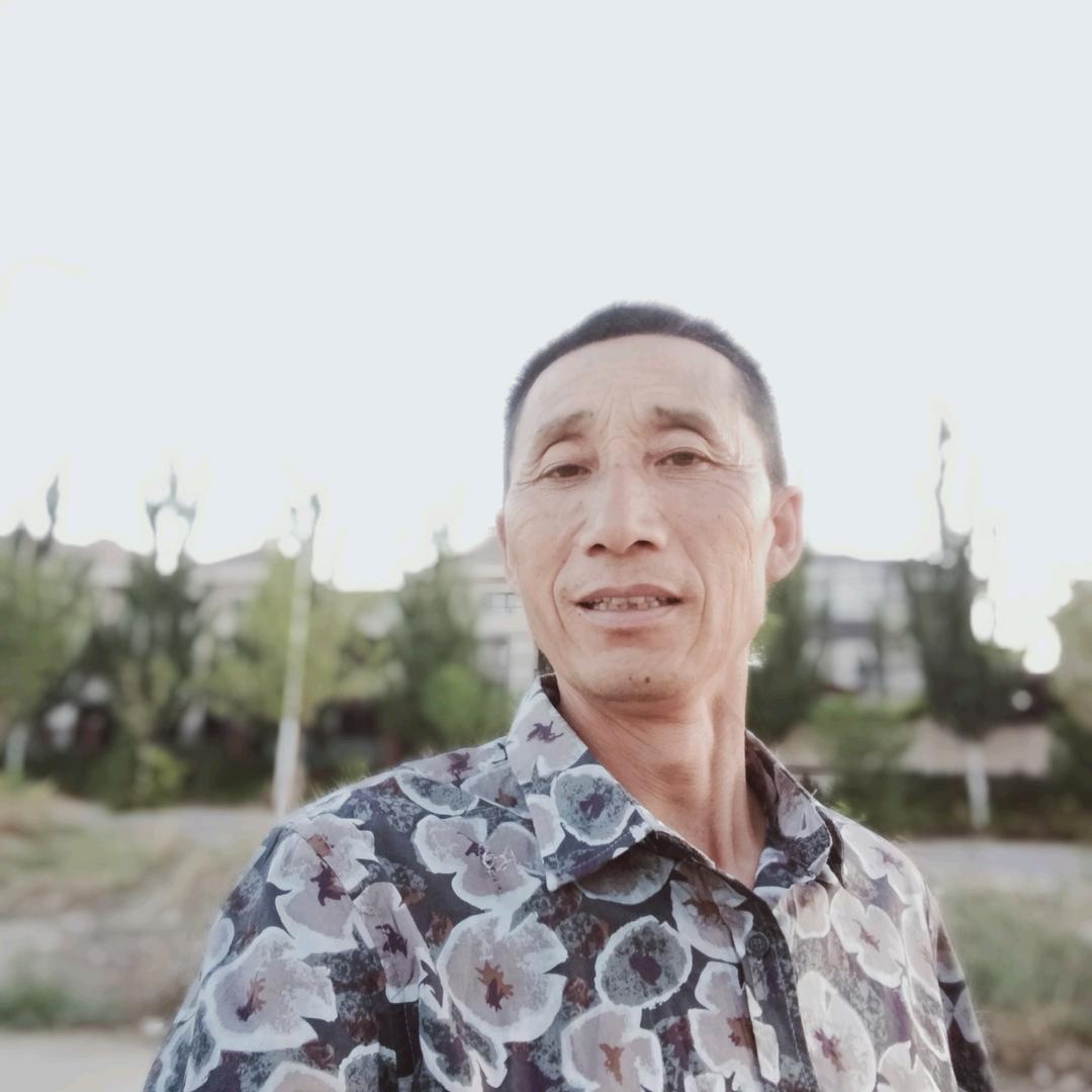 实在人，做事是认真的，对朋友是真诚的！