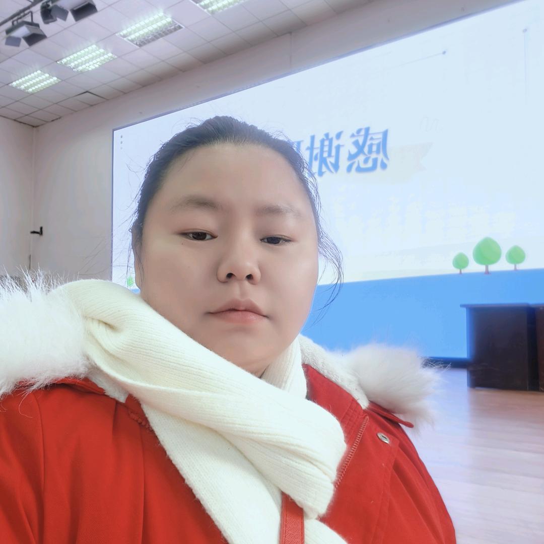 杨丽