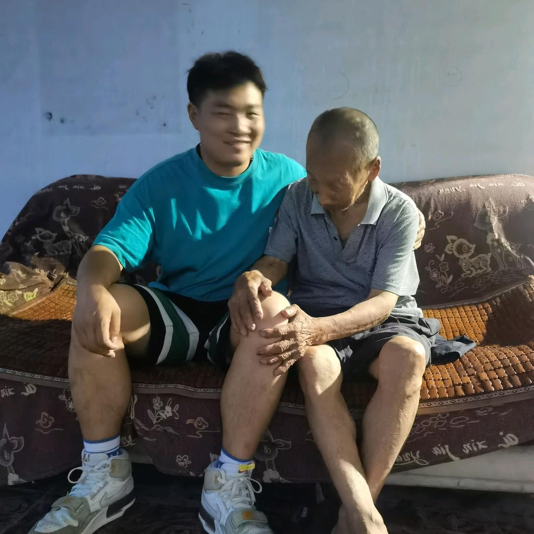 十堰市天天顺二手车有限公司