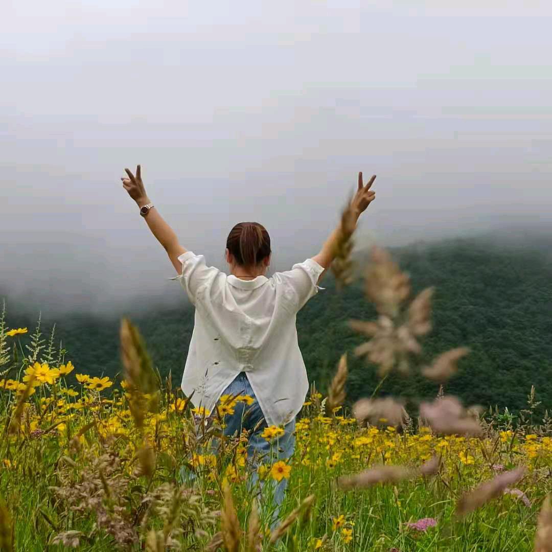 幸福在前（方）