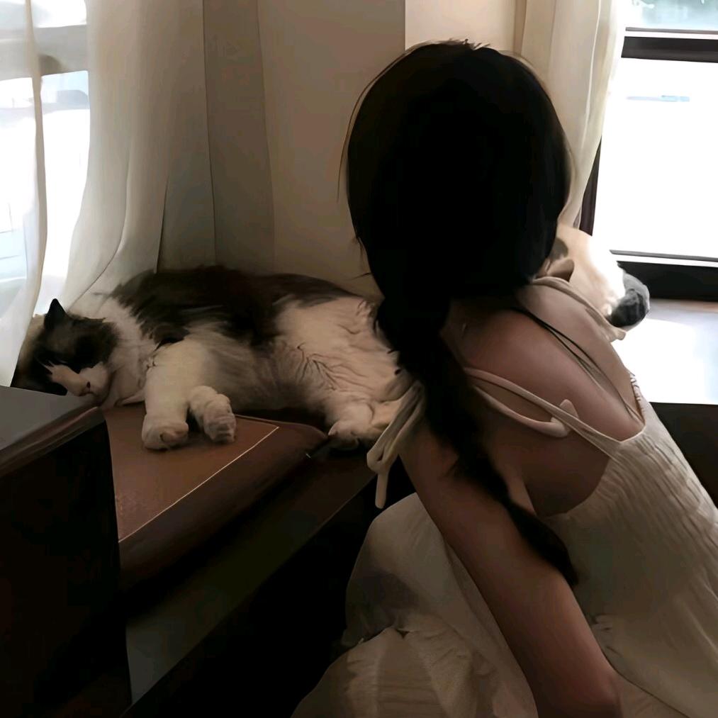 @阿🌺～妞