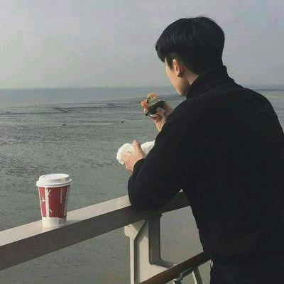阳光男孩👦🏻