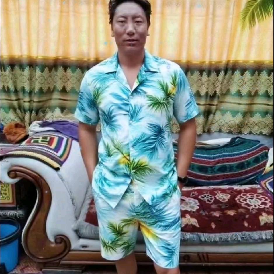 比如男子卓拉达杰