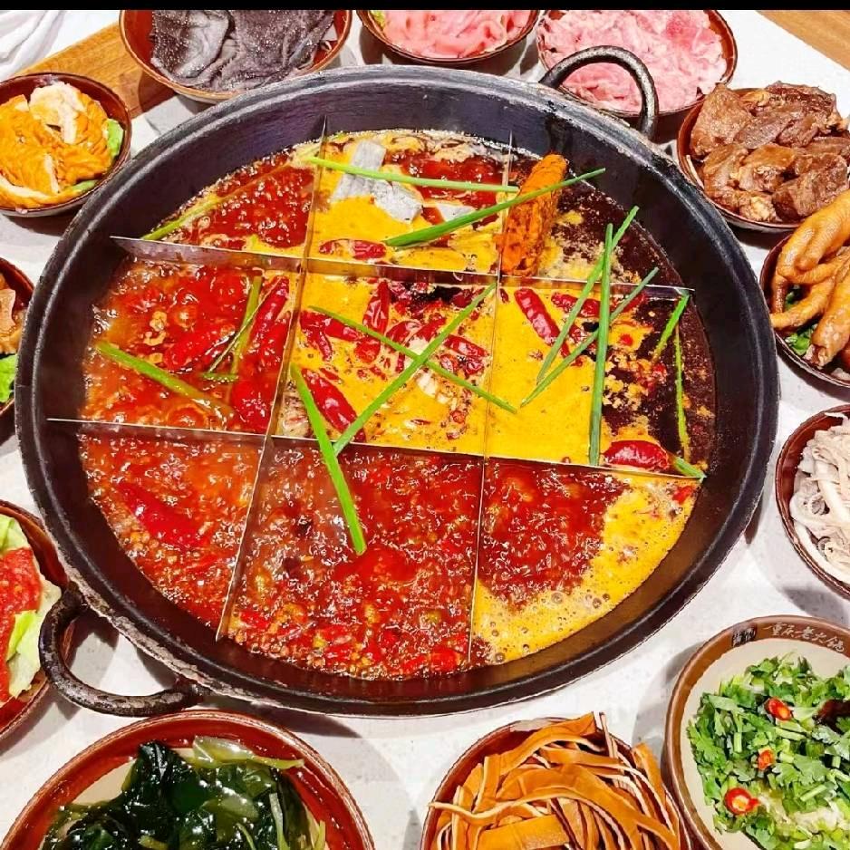 岔路口地摊火锅🍲