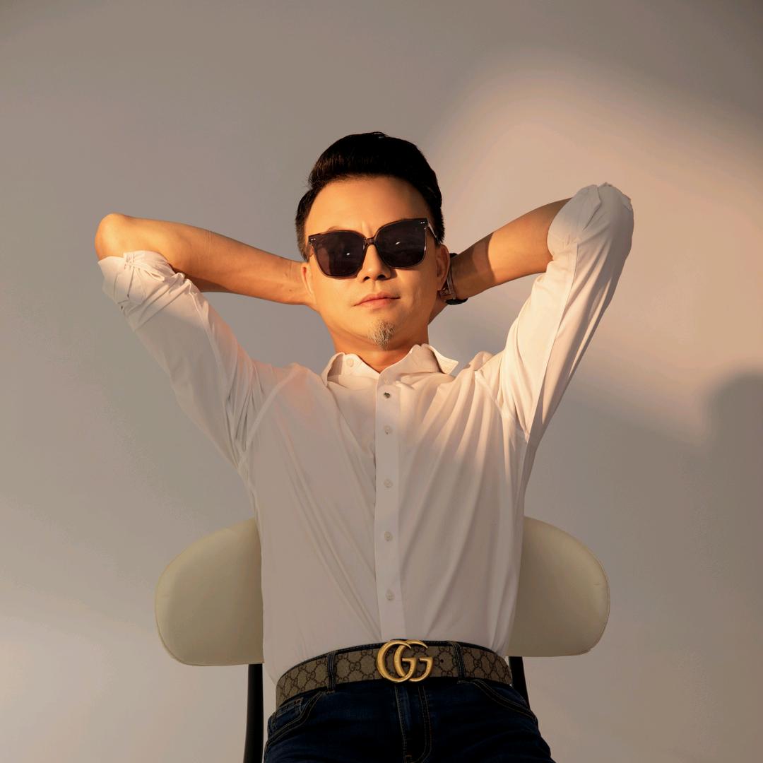大拇指老方