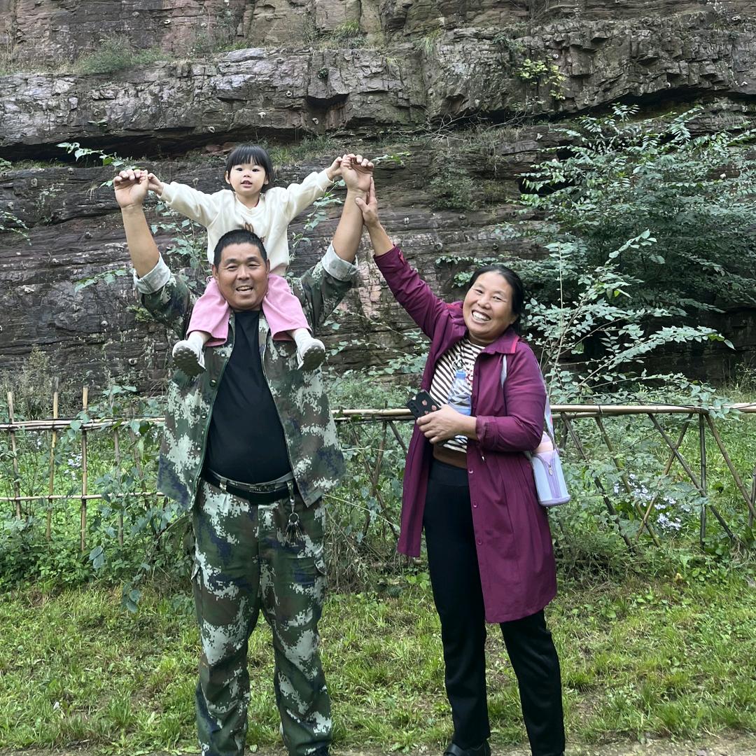 郭师傅郑州市专业保洁小时工开荒保日常保洁