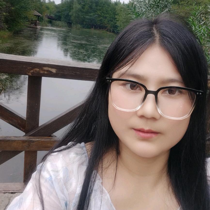 卢一菲