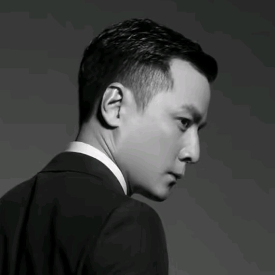 老登.