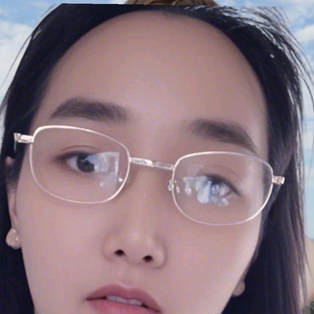 我到抖音咯，特别高兴能认识屏幕前的你们！