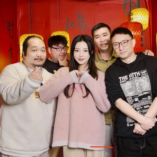 阿度阿尼阿三头