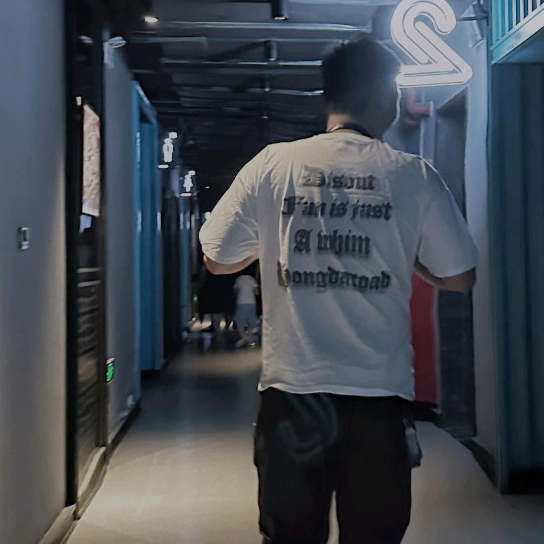 限定小刘