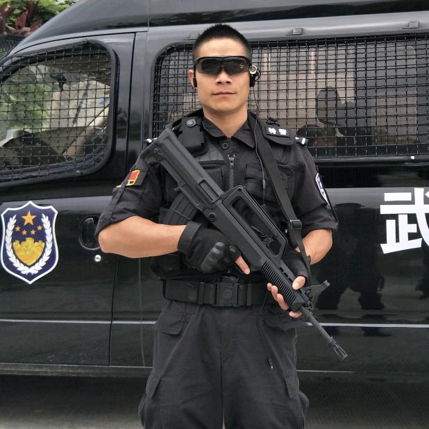 符主任