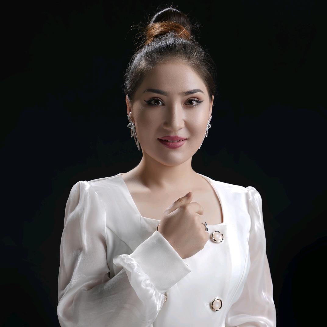 阿斯姑丽·凯合热曼