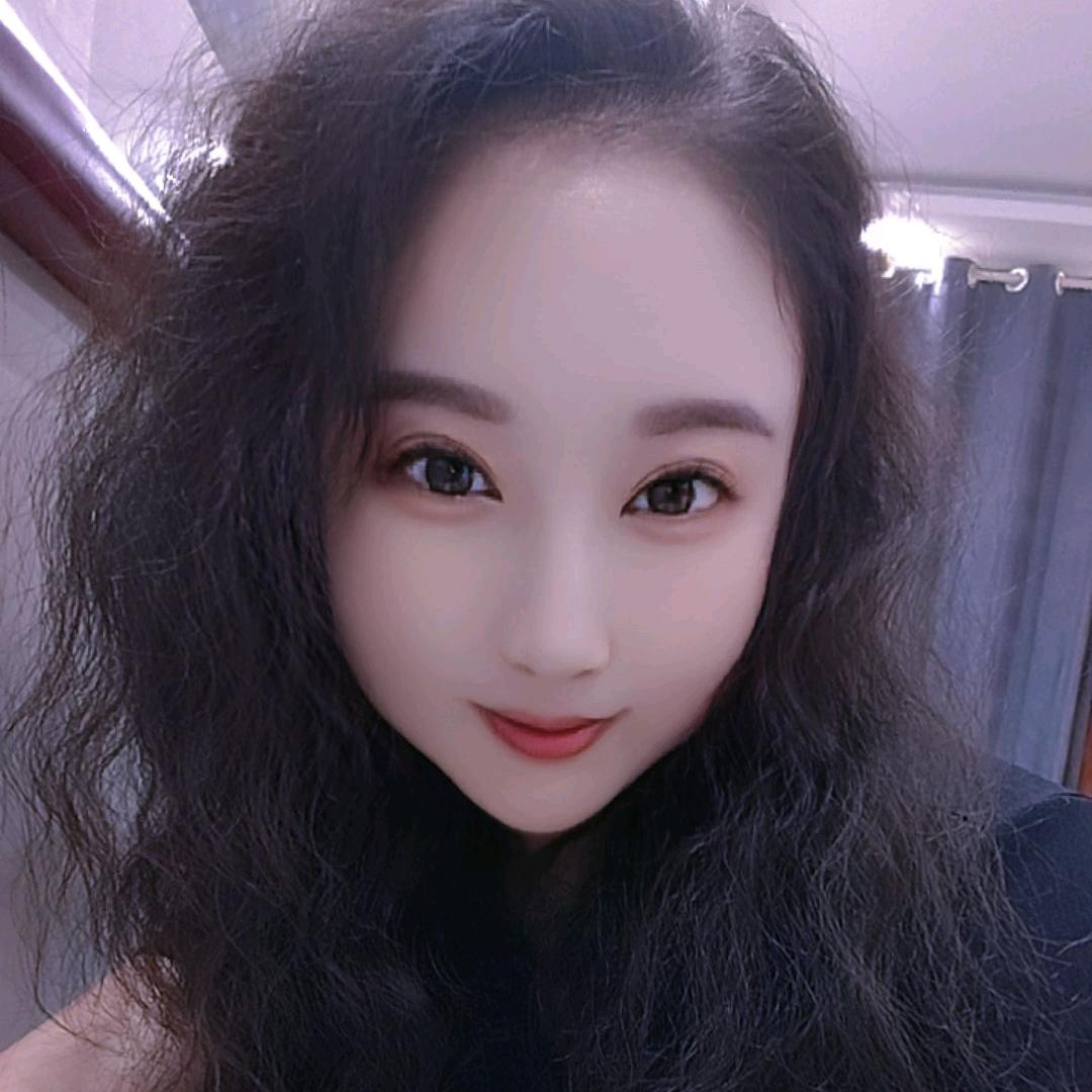 陌上柳絮倾城雪