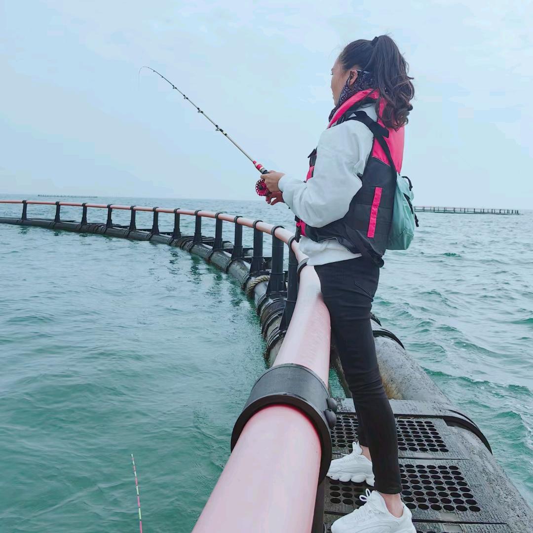 小邱爱钓鱼 ゜