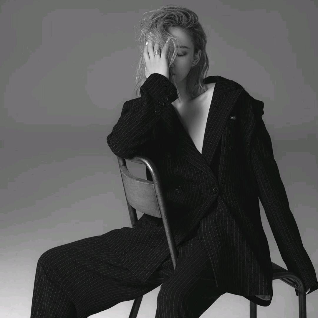 洛哥（高奢女装）