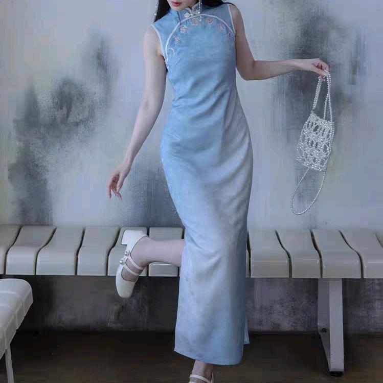 秋水揽星河