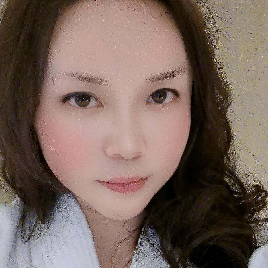 王玉皮肤管理。