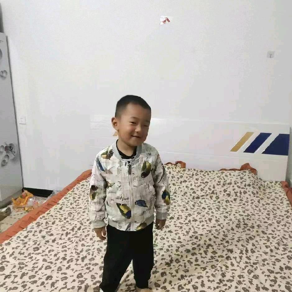 邹子搏妈妈