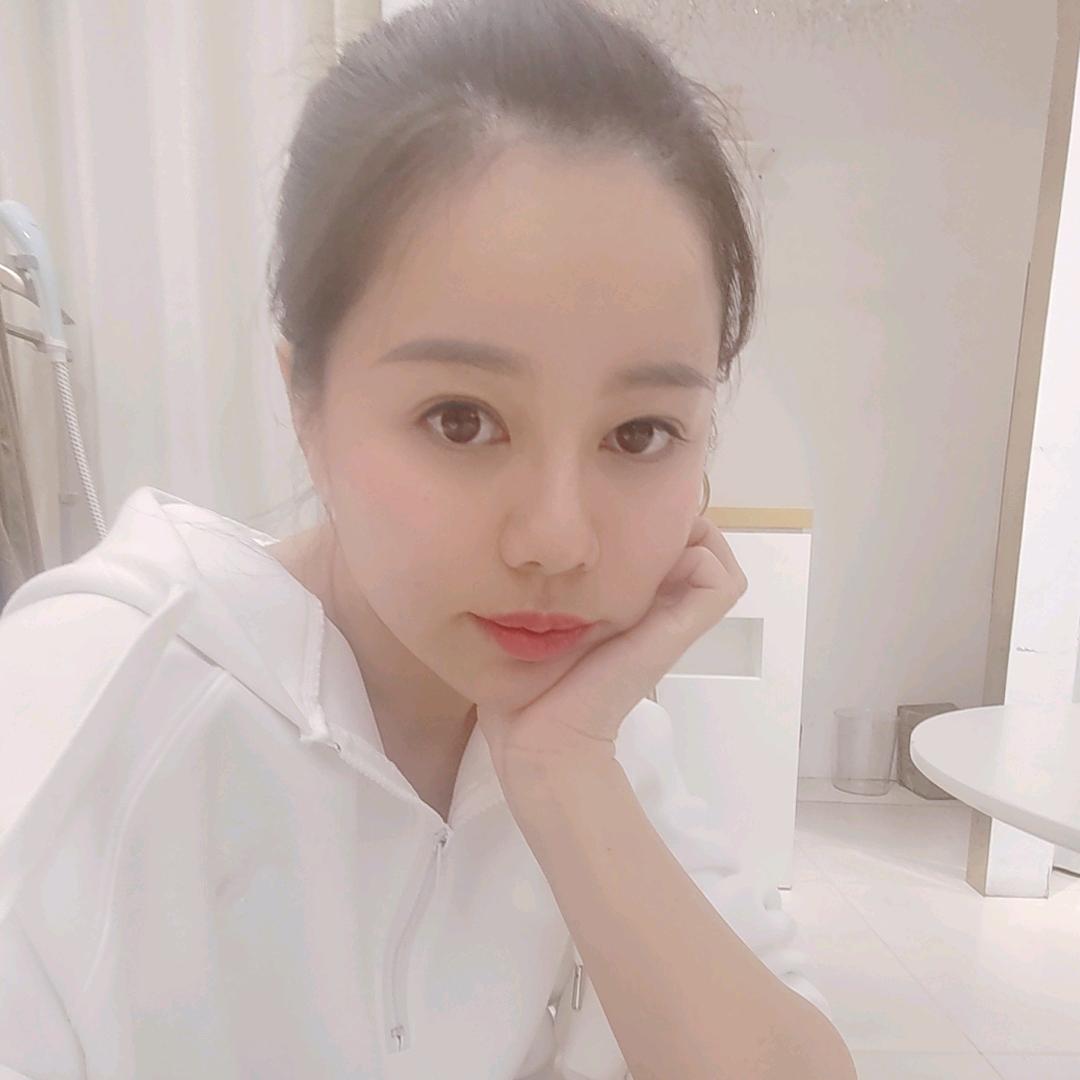 Liu  小姐