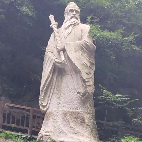 CM.陈……