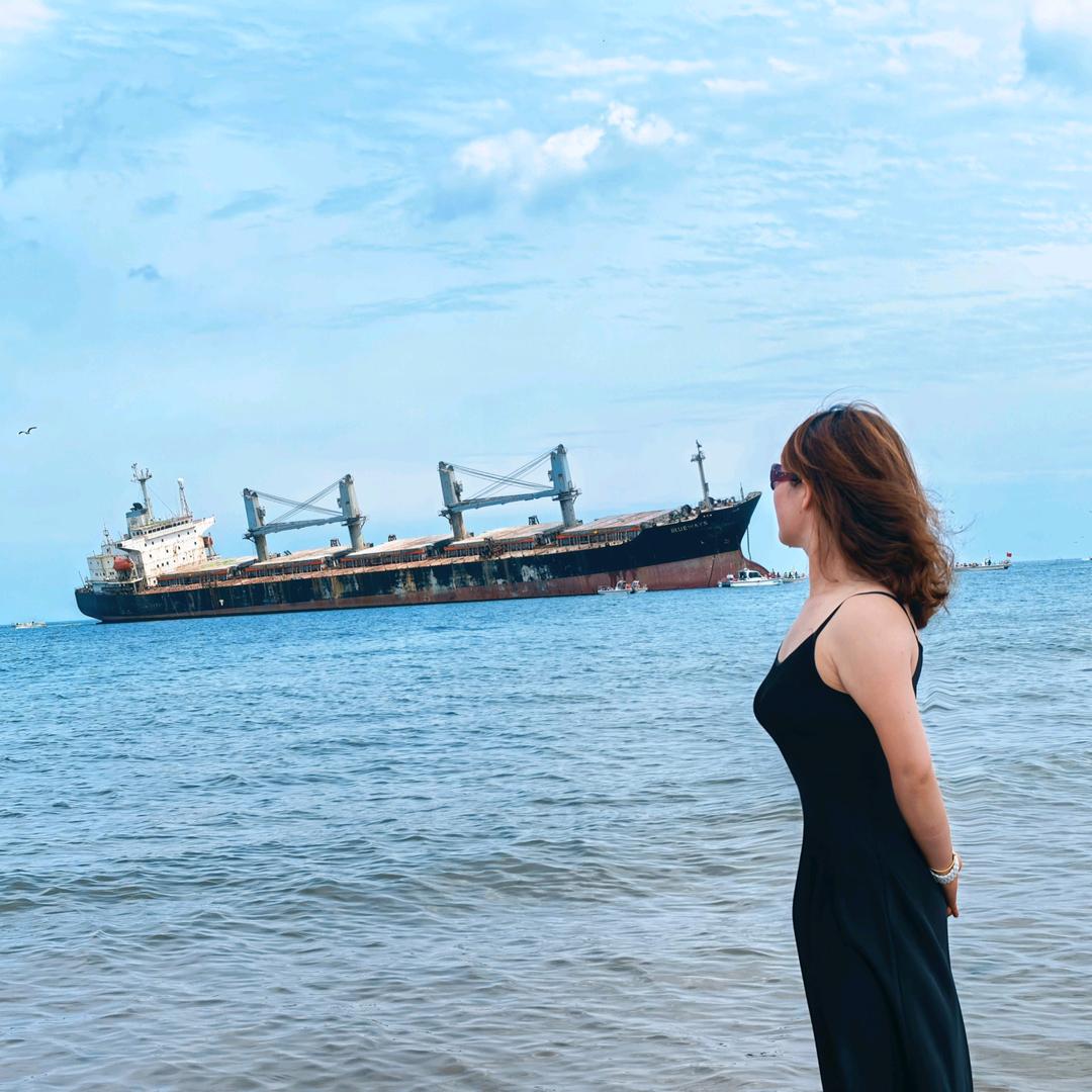 ╭☞傻丫头💞ლ