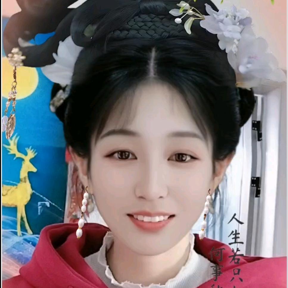 拉菲（玉牡丹）