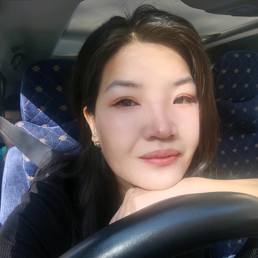 卖童装童鞋的娟姐