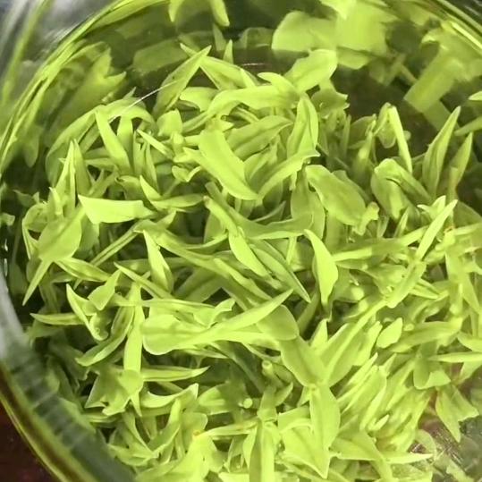 不做大哥好多年