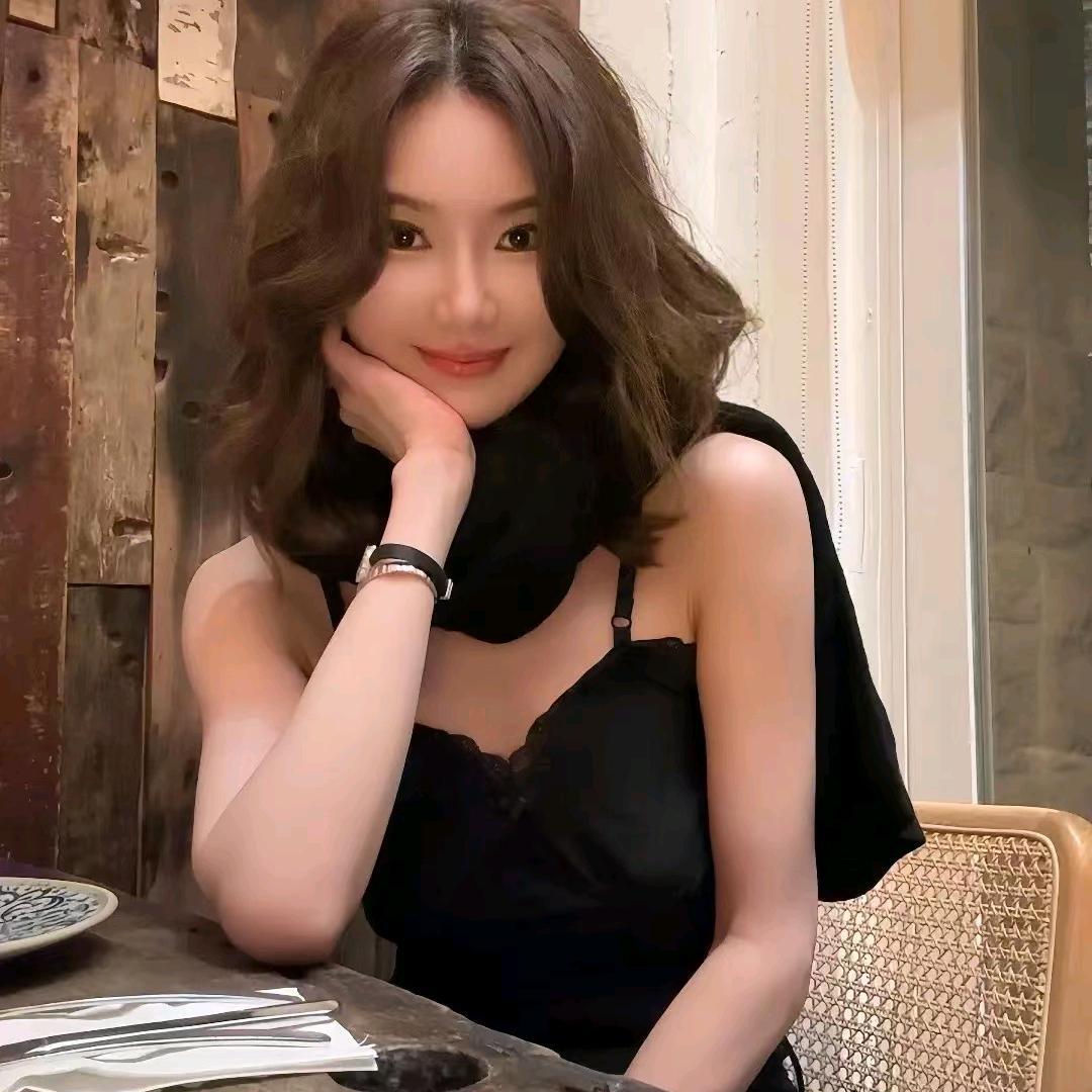 @yiyi吖《直播优选》