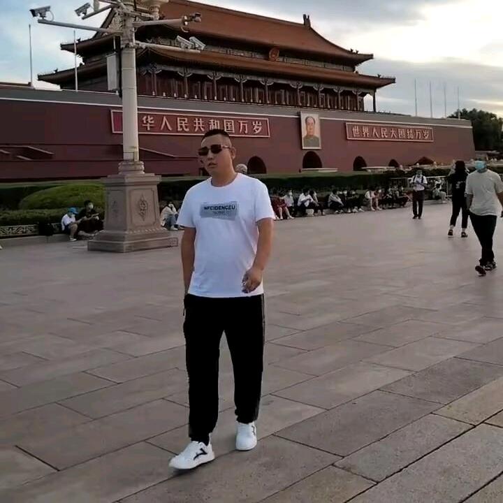 💞ℳঞᩚ未来靠自己꧔ꦿ᭄º?
