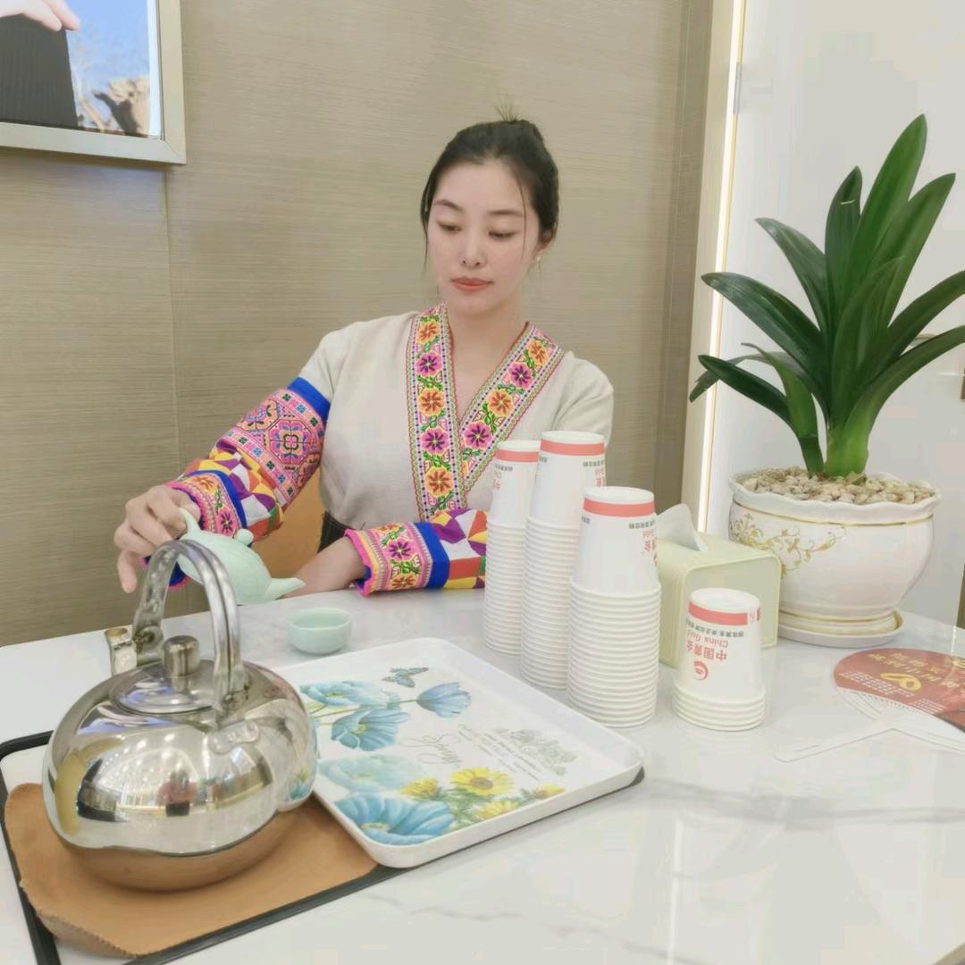 悄然萌芽