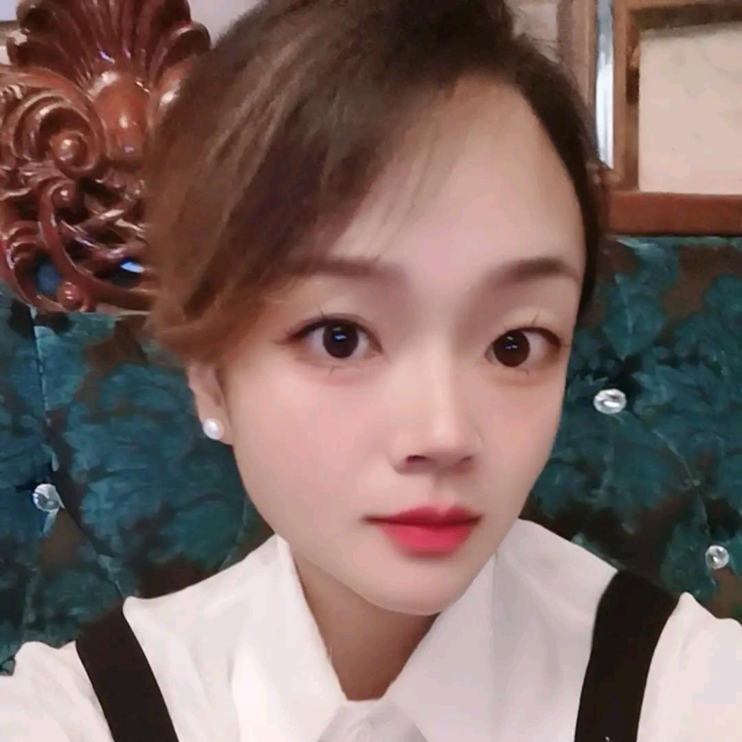 💃🏻一笑而过💃️