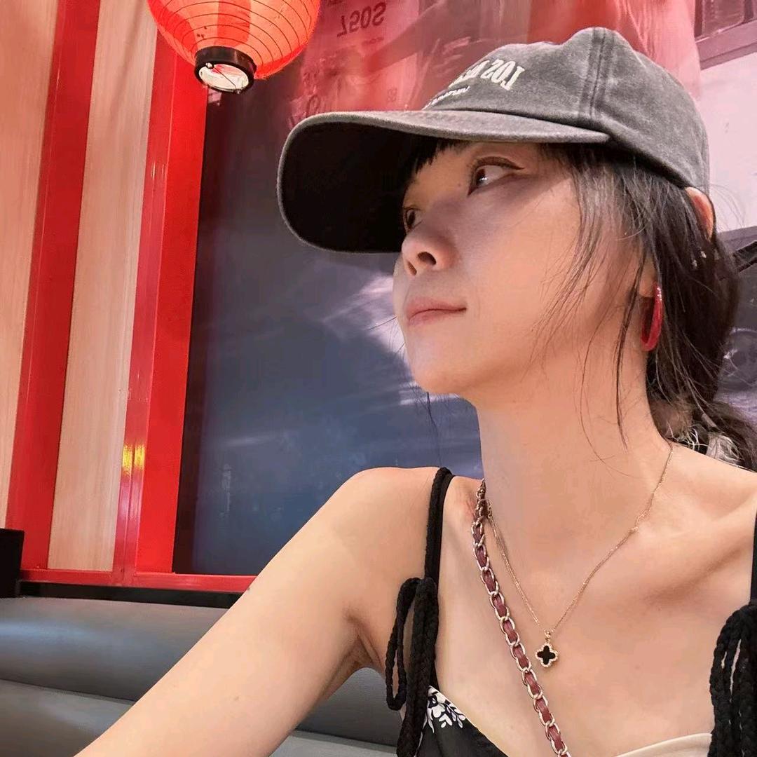 是菜菜呀