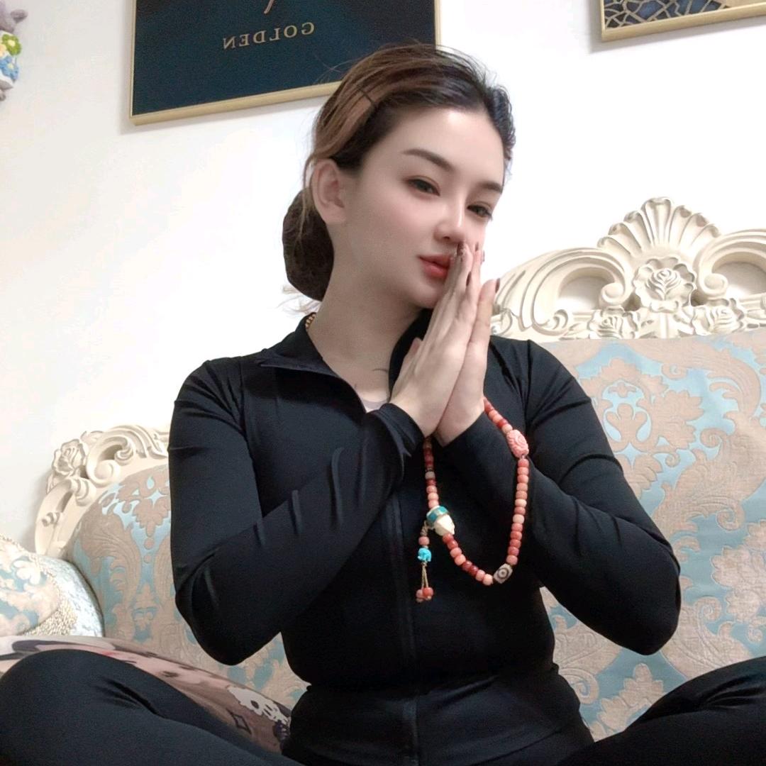 佛系$_$小微微💕