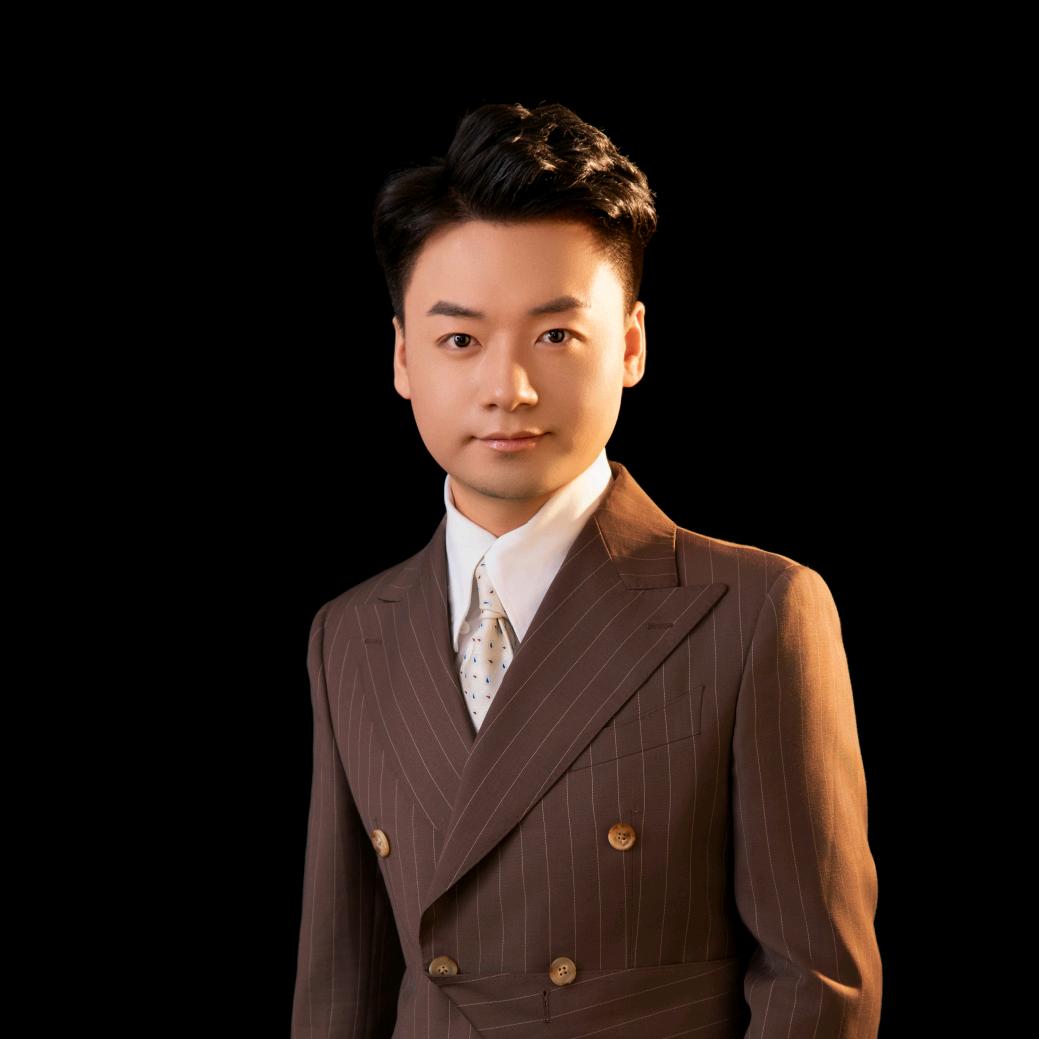 全案设计师刘通