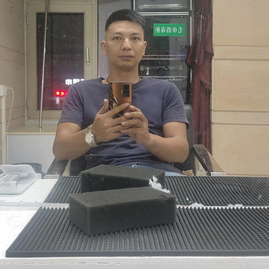 茂名宏富纬黎土成