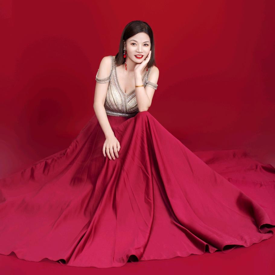 女人坚强便是王