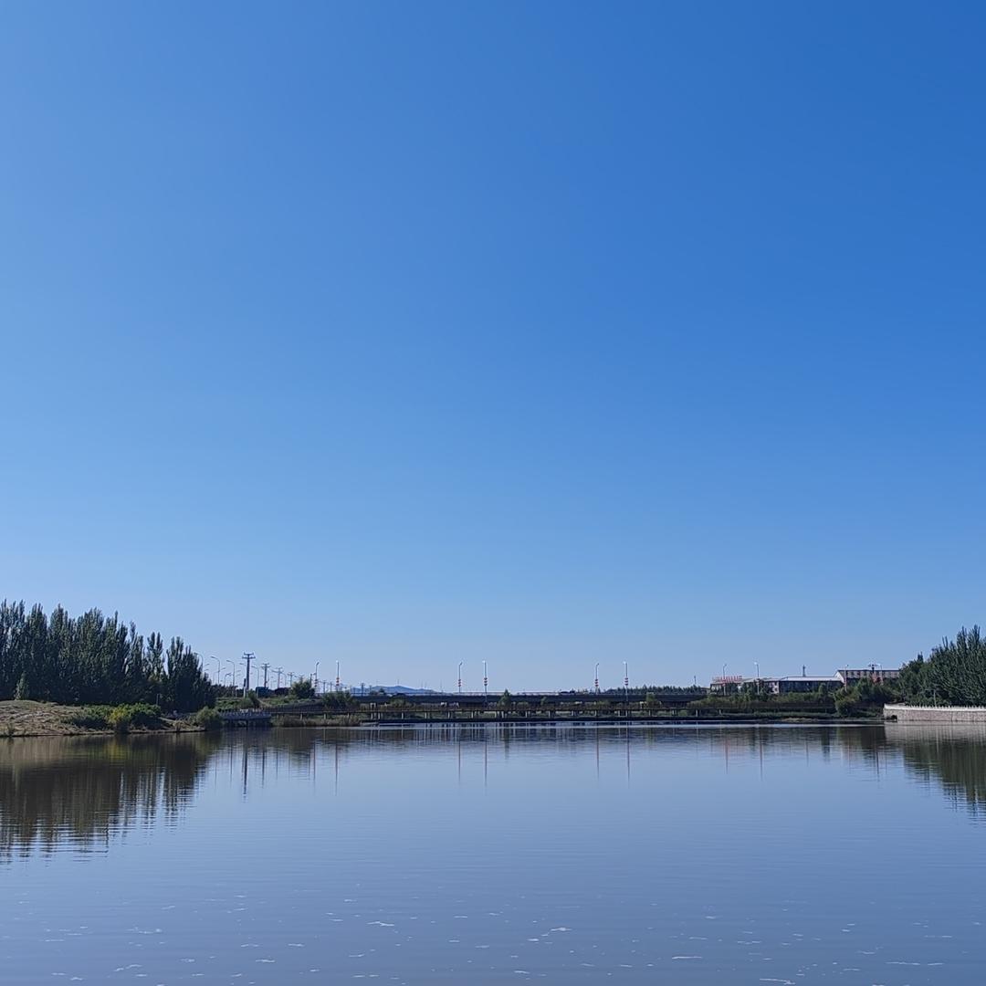 淡然💕一笑💖