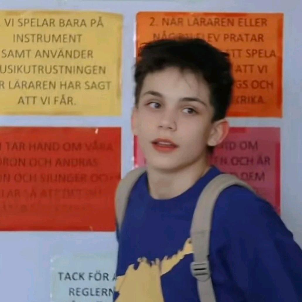 0V