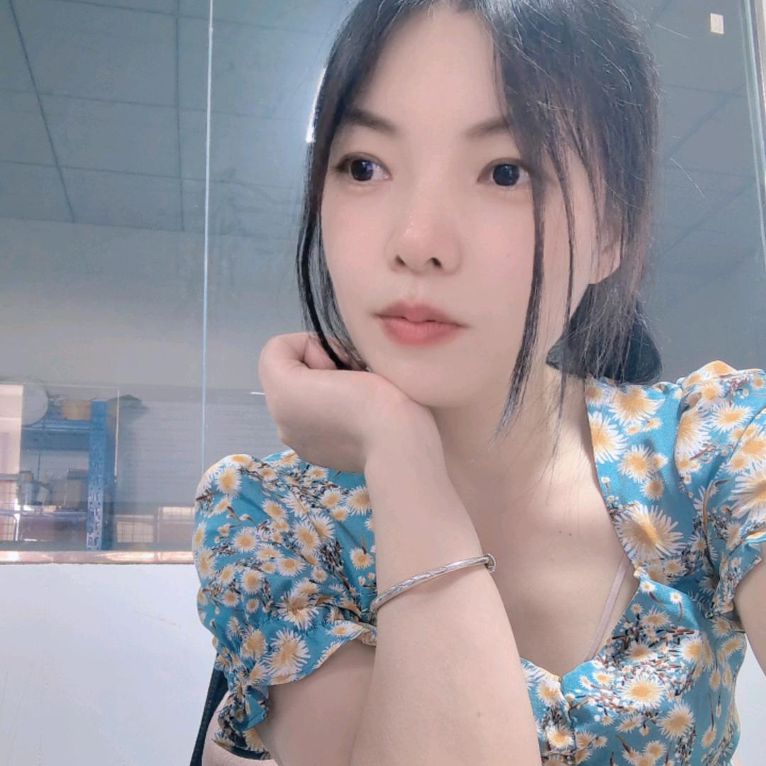 浅浅@