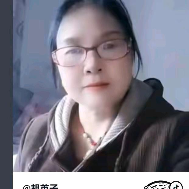 带娃娃外婆首播