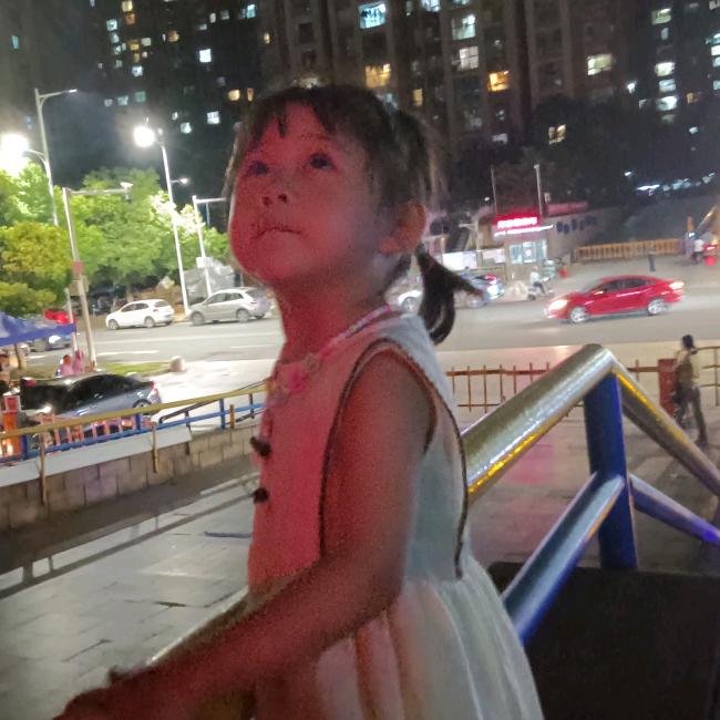 李侠(糖豆奶奶)