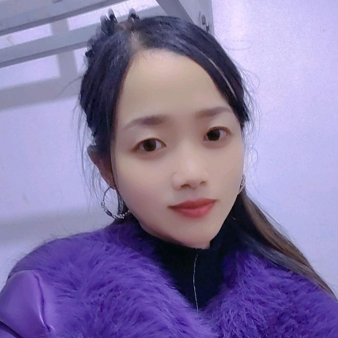 杨 琴 姐