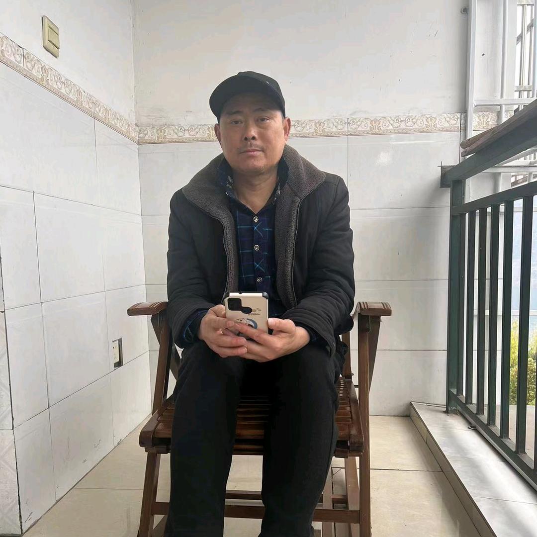 潇洒的兵哥